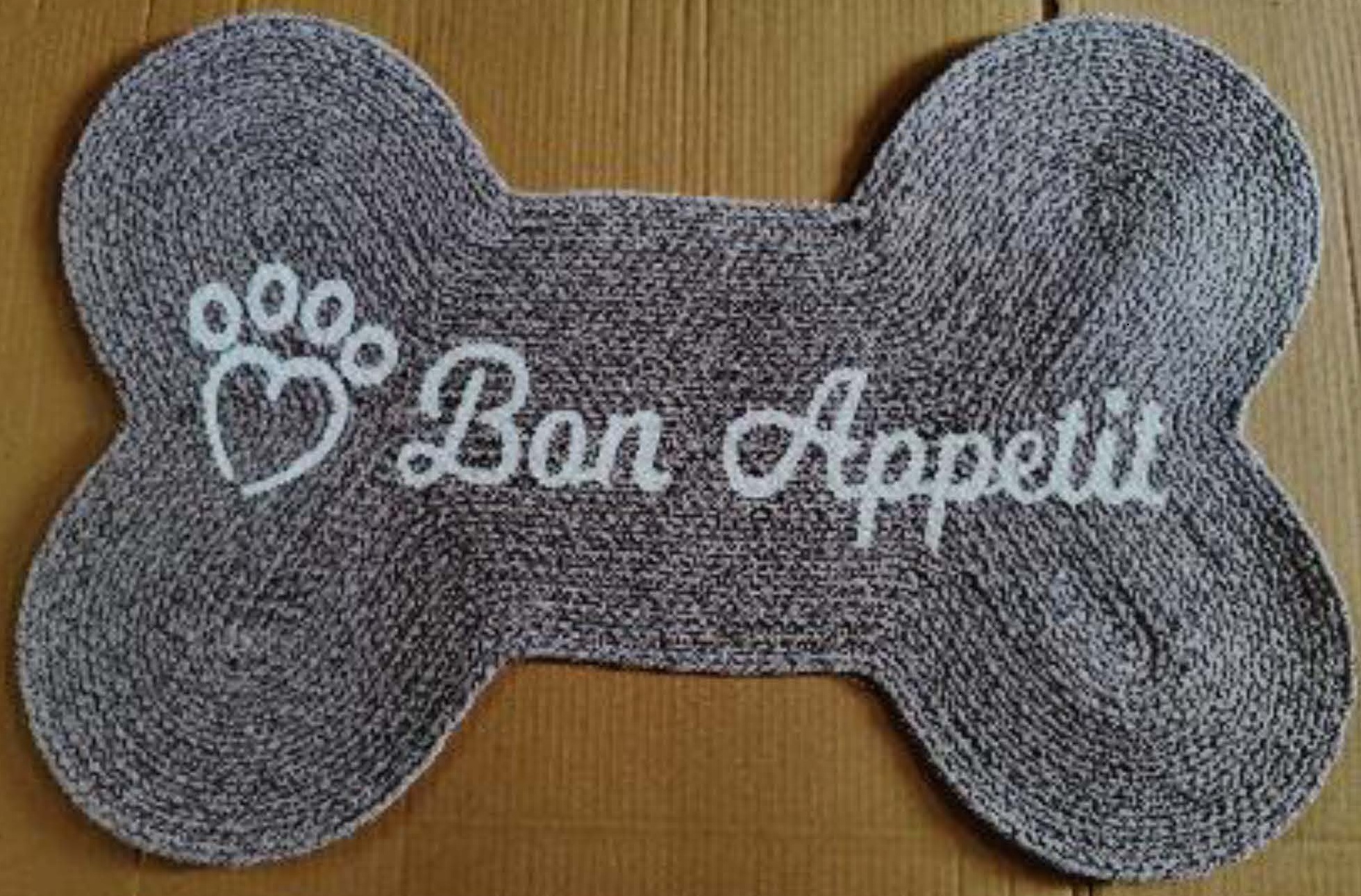 pet bowl mat display